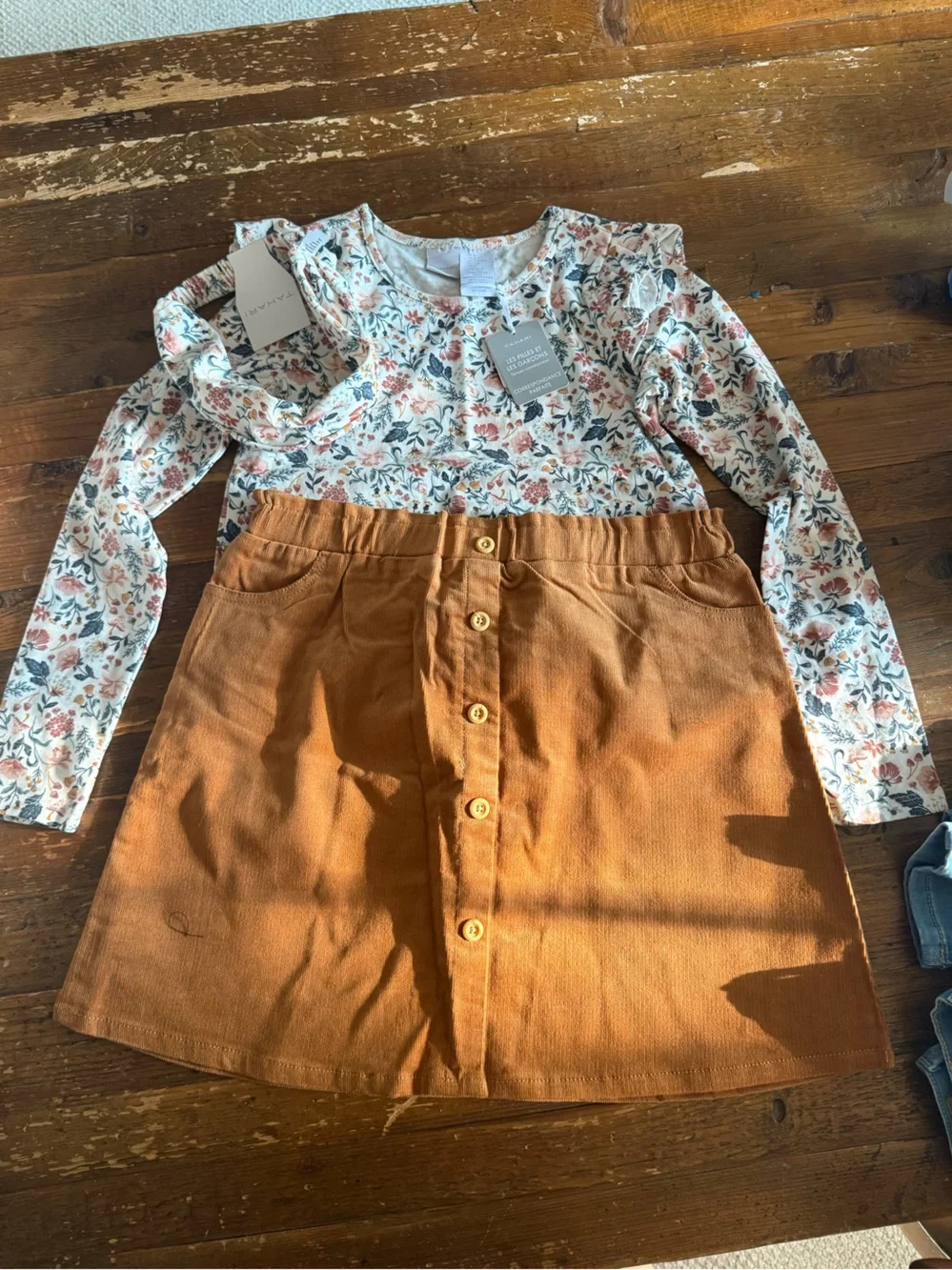 Tahari White Floral Long-Sleeve Tee with Rust Button Skirt